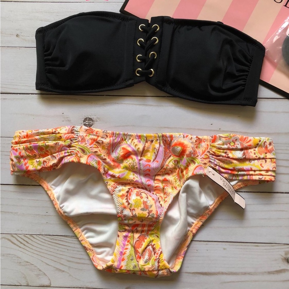 Victoria’s Secret Swim Bikini top/Bottom set “size: S”  NEW